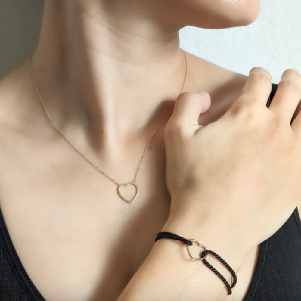 18k Yellow Gold Heart Necklace